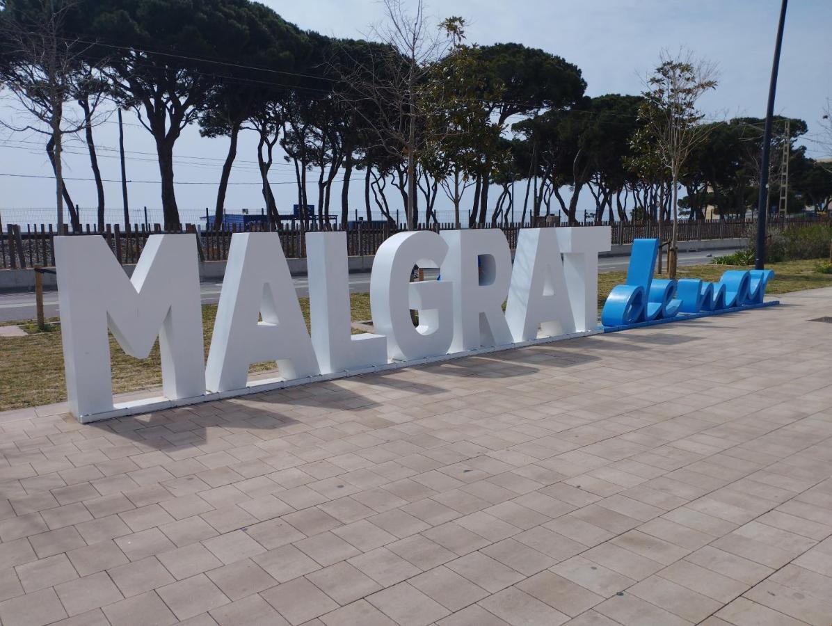 Апартаменты Apartamento Dayok Costa Barcelona Мальграт-де-Мар Экстерьер фото